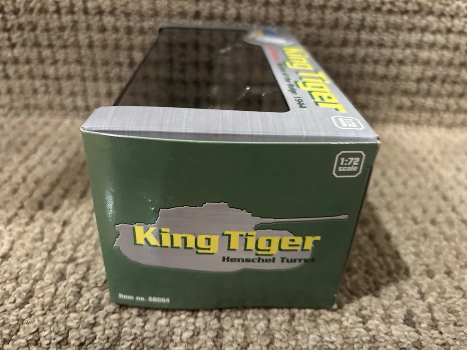 Dragon Armor 1:72 King Tiger sSSPzAbt. 101, Peiper, Ardennes 1944, No. 60004 - Image 4 of 4