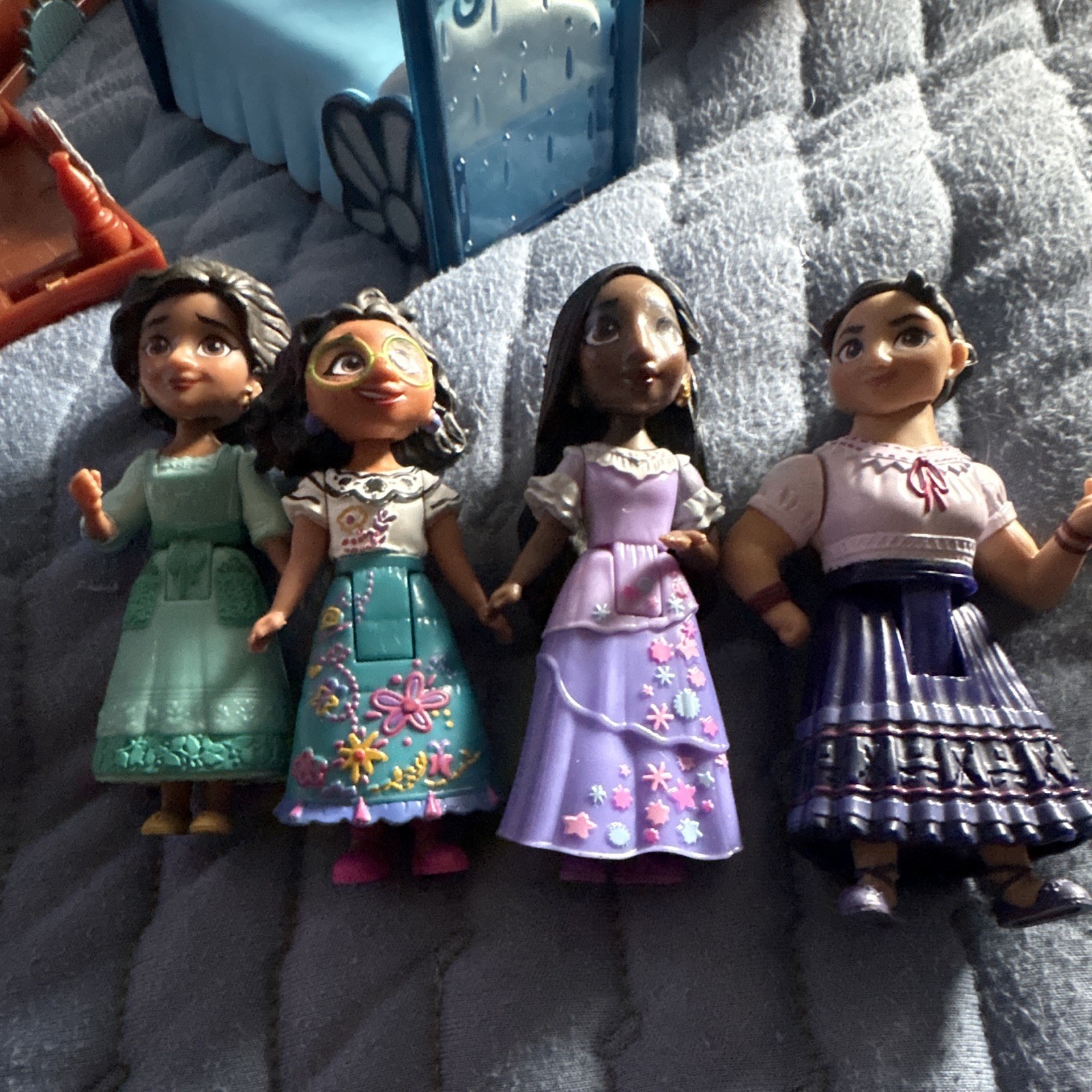 Disney Encanto Figure Set Mirabel Isabela Luisa 4-Piece 3in Dolls Plastic