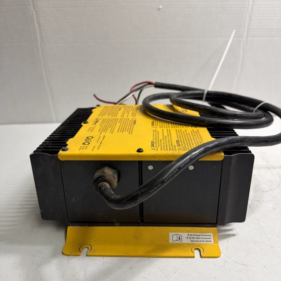 Cargador de batería de carro de golf Delta-Q QuiQ 912-4800 48V fabricante de equipos originales 18A Foto 3 de 4