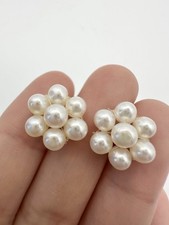 Women's Genuine Cultured Pearls 14K Gold Flower Stud Earrings