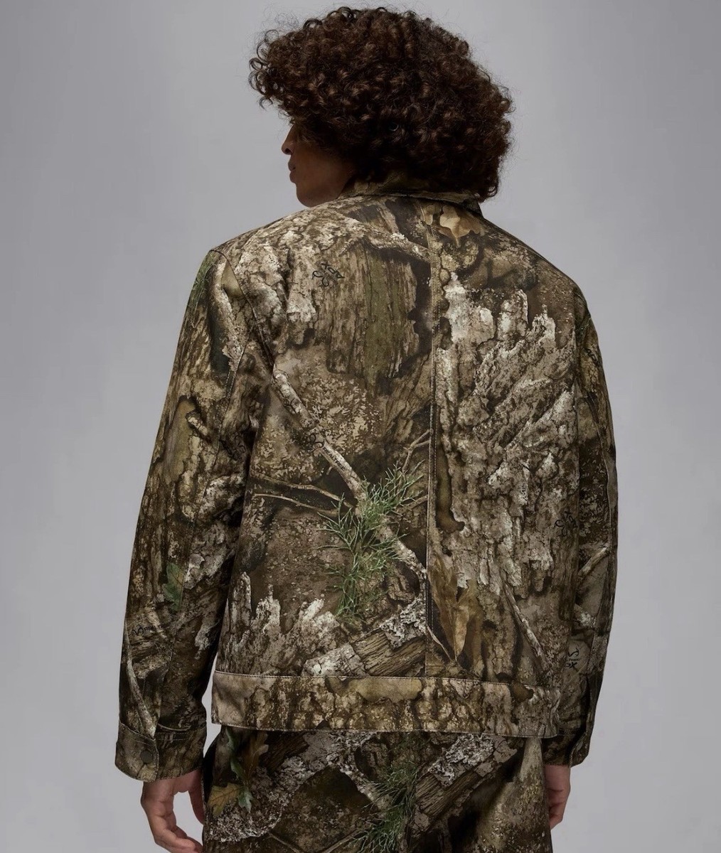 Brand New Jordan Flight Chicago Men Realtree Jacket Size Medium