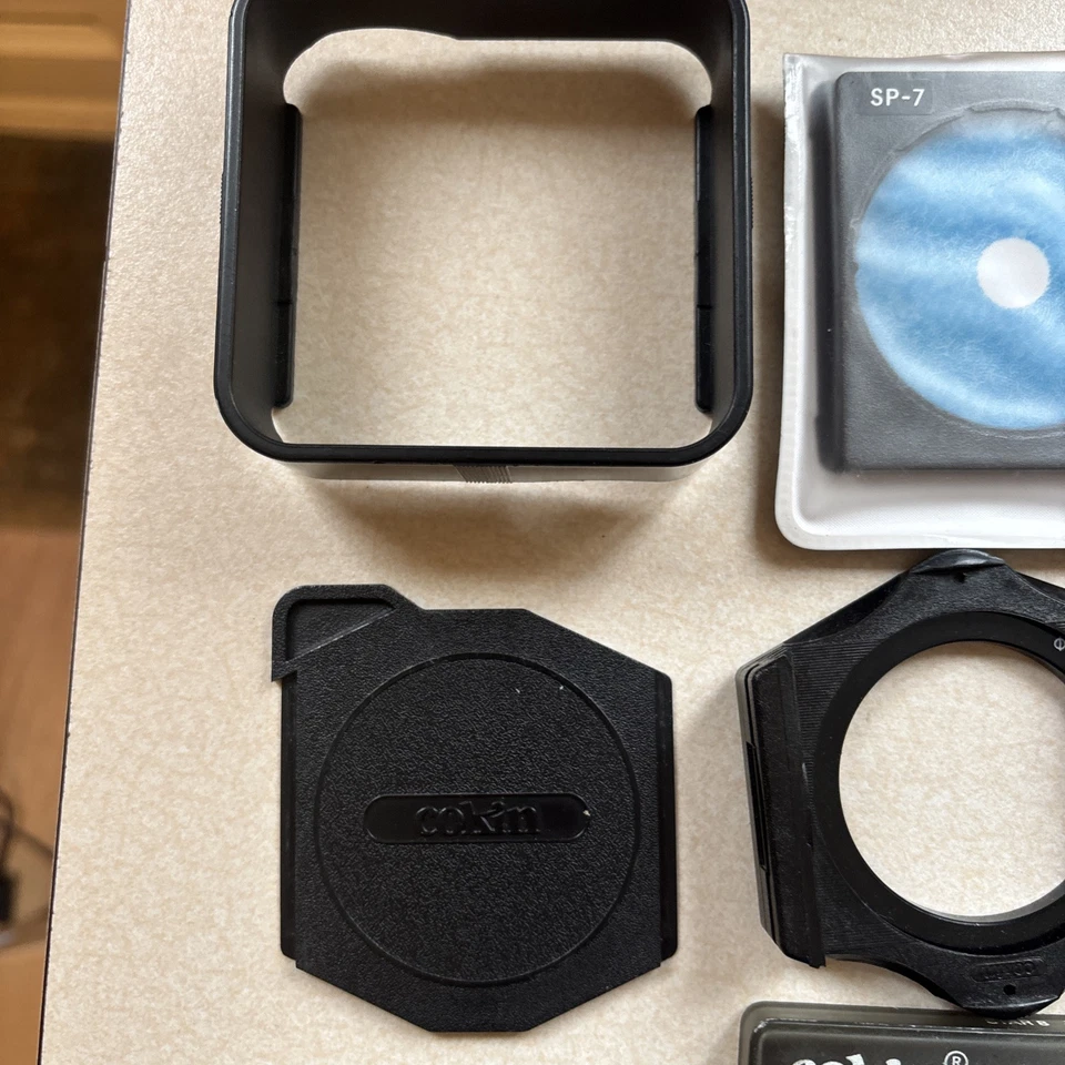 Cokin Filter Holder And Filter w/Protective Cover Cap and 49mm Ring - Image 3 of 4