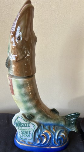 Vintage 1971 Jim Beam Muskie Wisconsin's State Fish Decanter - Empty