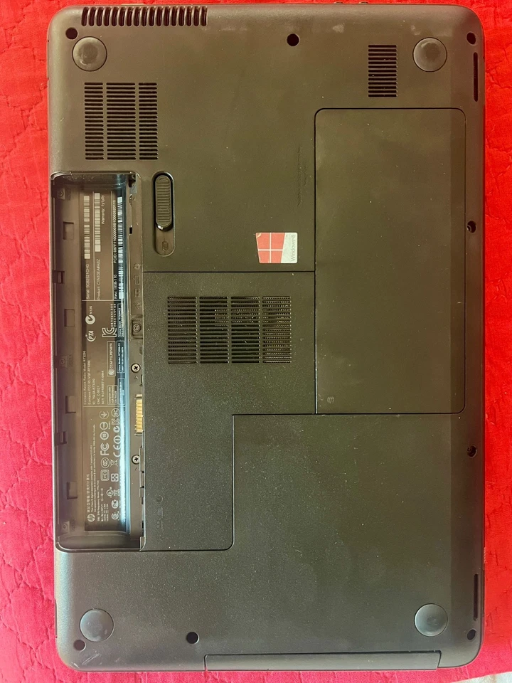 HP PROBOOK 650 CORE I3.8GB RAM,,500GB HD SSDWIFI,WEBCAM,,WIN 11 HOME - Immagine 3 di 4