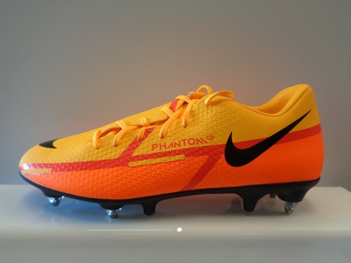 Nike Phantom GT2 Academy SG-Pro 
