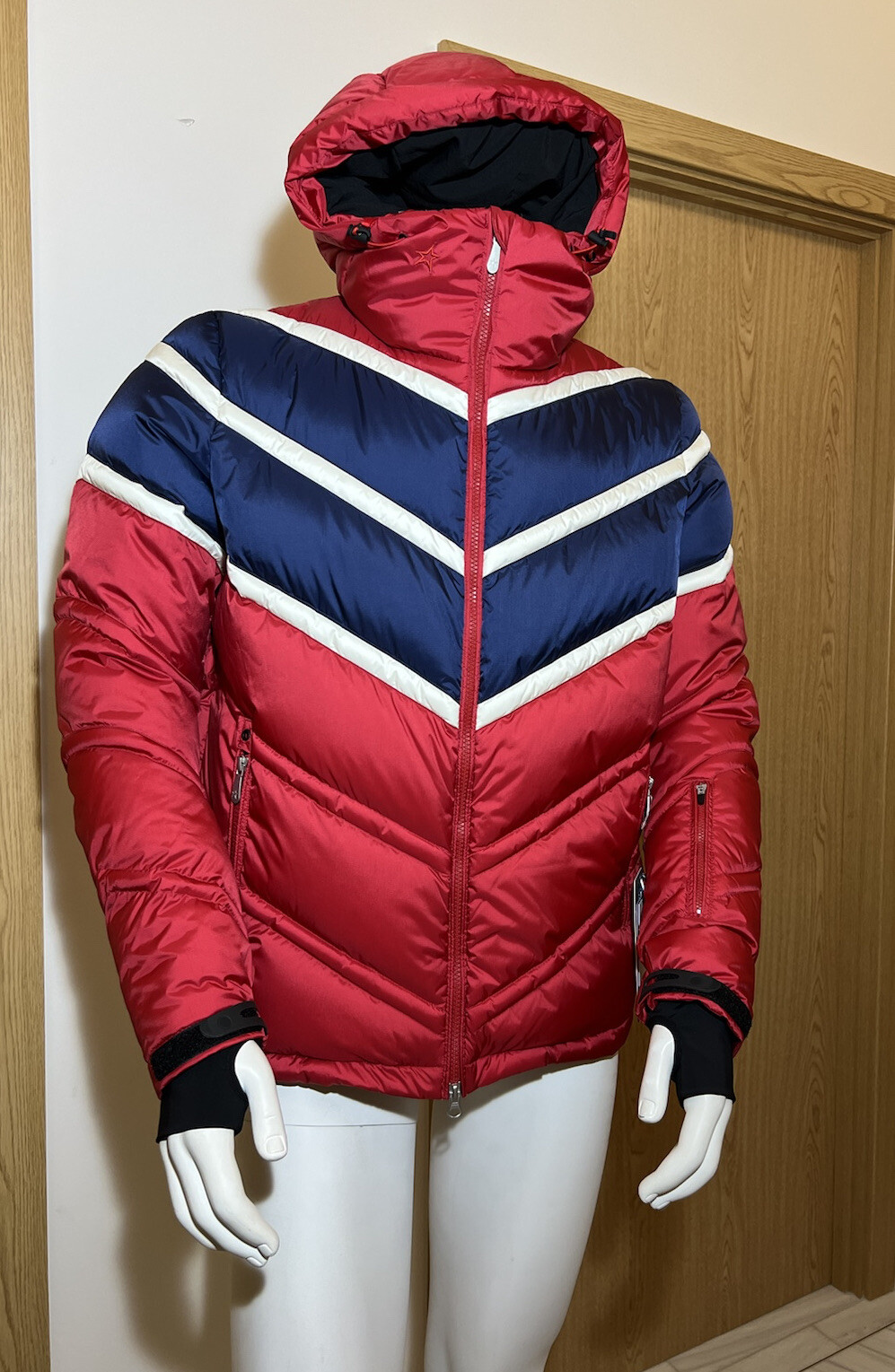 Perfect Moment Men’s “Chevron” Down Ski Jacket Sz L RRP £675 NEW TAGS