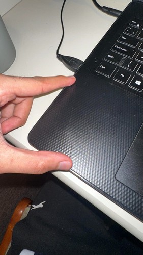 dell inspiron 15 3593 i7 10th gen - Picture 2 of 5