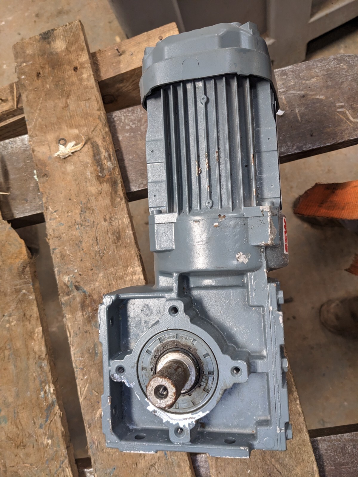 SEW EURODRIVE ELECTRIC MOTOR AND GEARBOX eBay