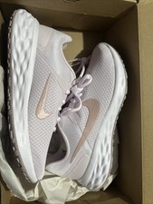 W NIKE REVOLUTION 6 NN Light Violet/Champagne/White Size UK 4 New In Full Box