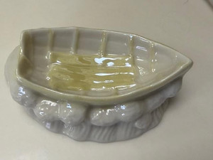 VERY NICE BELLEEK PORCELAIN DORY/SMALL BOAT  BROWN MARK (1980-1993)