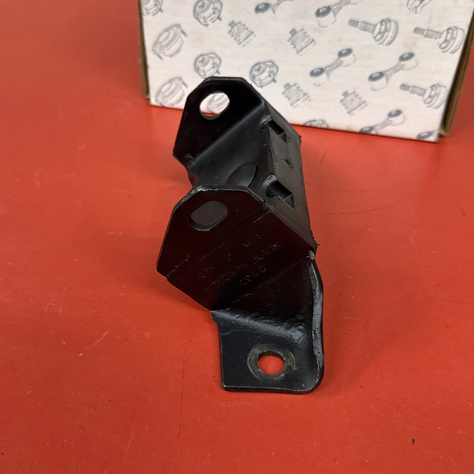 2287 Front Engine Mount compatible with Ford Country Sedan Foto 3 de 4