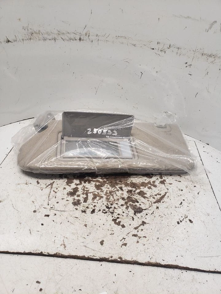 Driver Left Sun Visor Illuminated Fits 15-18 MURANO 1399222 - Image 2 of 4