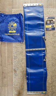 LocknLevel Twin Axle Caravan Levelling System – Excellent Condition Never used