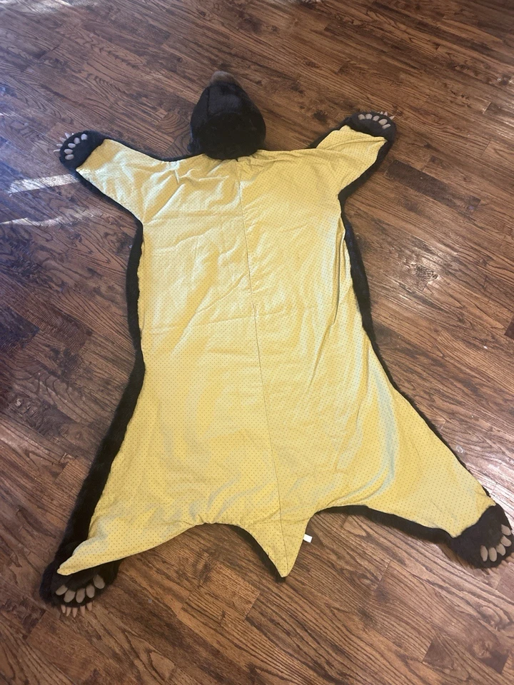 Large Faux Bear Skin Rug 5x4 Boutique 2008 Cabin Lodge Decor Perfect - Image 3 of 4