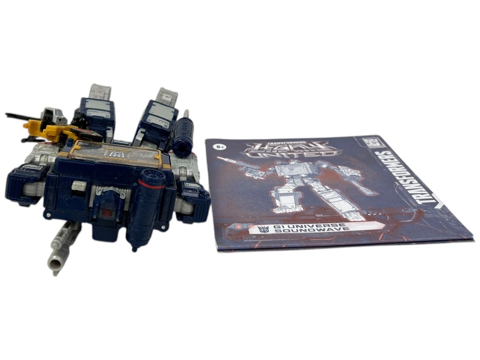 Transformers Legacy United G1 Universe Soundwave & Ravage Figure W ...