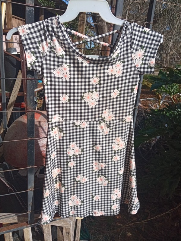 Black White Checker Floral Bobbie Brooks For Girls M (7/8) Dress Cross Neck Back
