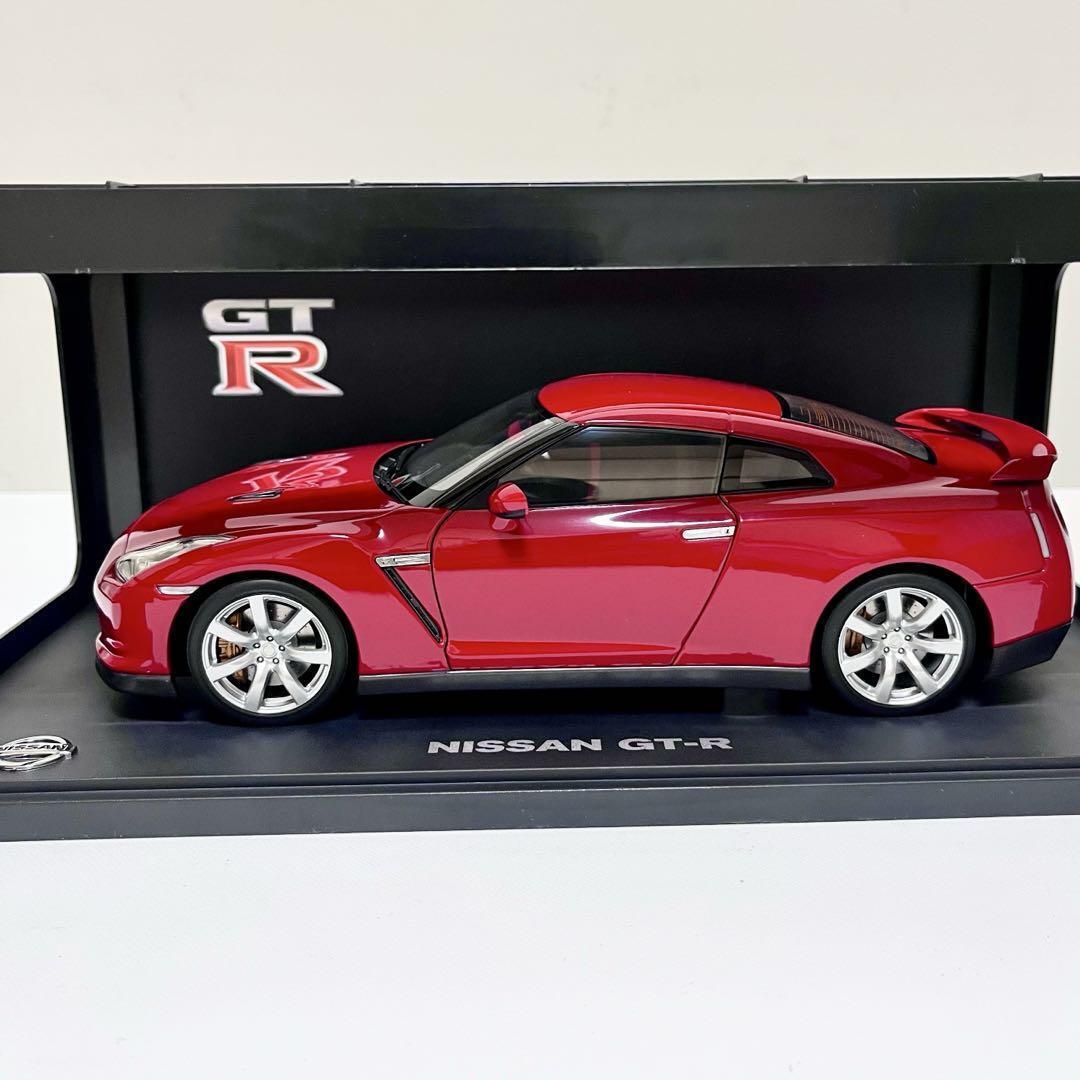 Nissan Dealer Bespoke 1/18 GT-R R35 RED 481142 | eBay Nissan Dealer Bespoke 1/18 GT-R R35 RED 481142 | eBay