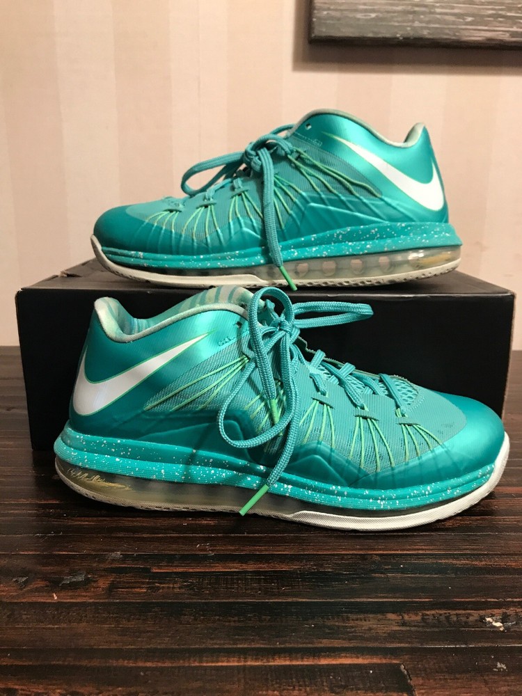 Nike Air Max LeBron 10 X Low Easter Crystal Mint Green Mens size 8 579765-300