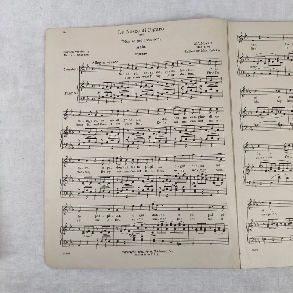 Libro de partituras de colección 1911 de antología operística Le Nozze Di Figaro Aria Foto 2 de 4