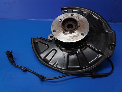 Smart Car Fortwo Passion Pure OEM Front Right Spindle Knuckle Hub