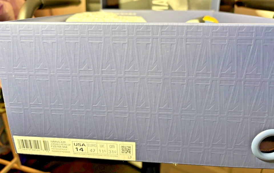 Air Jordan 5 x A Ma Maniere Mid Dawn Talla 14W 12.5M Foto 3 de 4