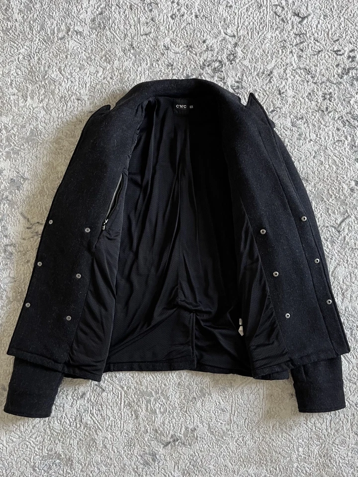 Men’s Costume National CNC Wool Cashmere  Short Coat Made in Italy Size 40/54 - Image 4 of 4