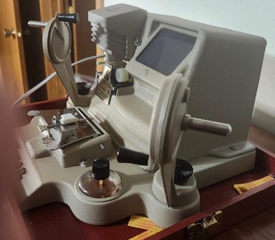 Tower 8mm Film Editor Model 8279 w/ Carrying Case & Instructions
