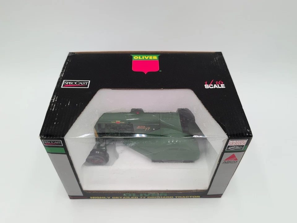 1/16 SpecCast Farm Toy Oliver 77 Orchard tractor - Image 3 of 4