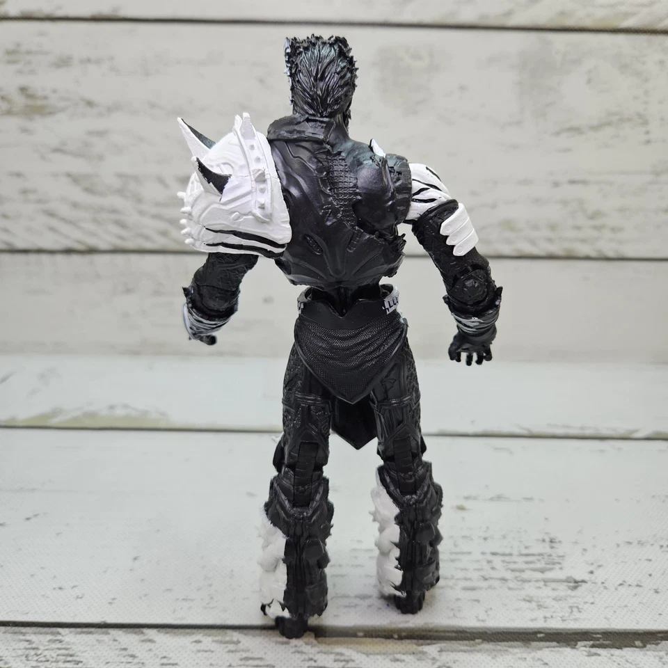 Figura McFarlane DC Page Punchers Gold Ghosts Of Krypton Zod Sketch 2024 7" Foto 3 de 4