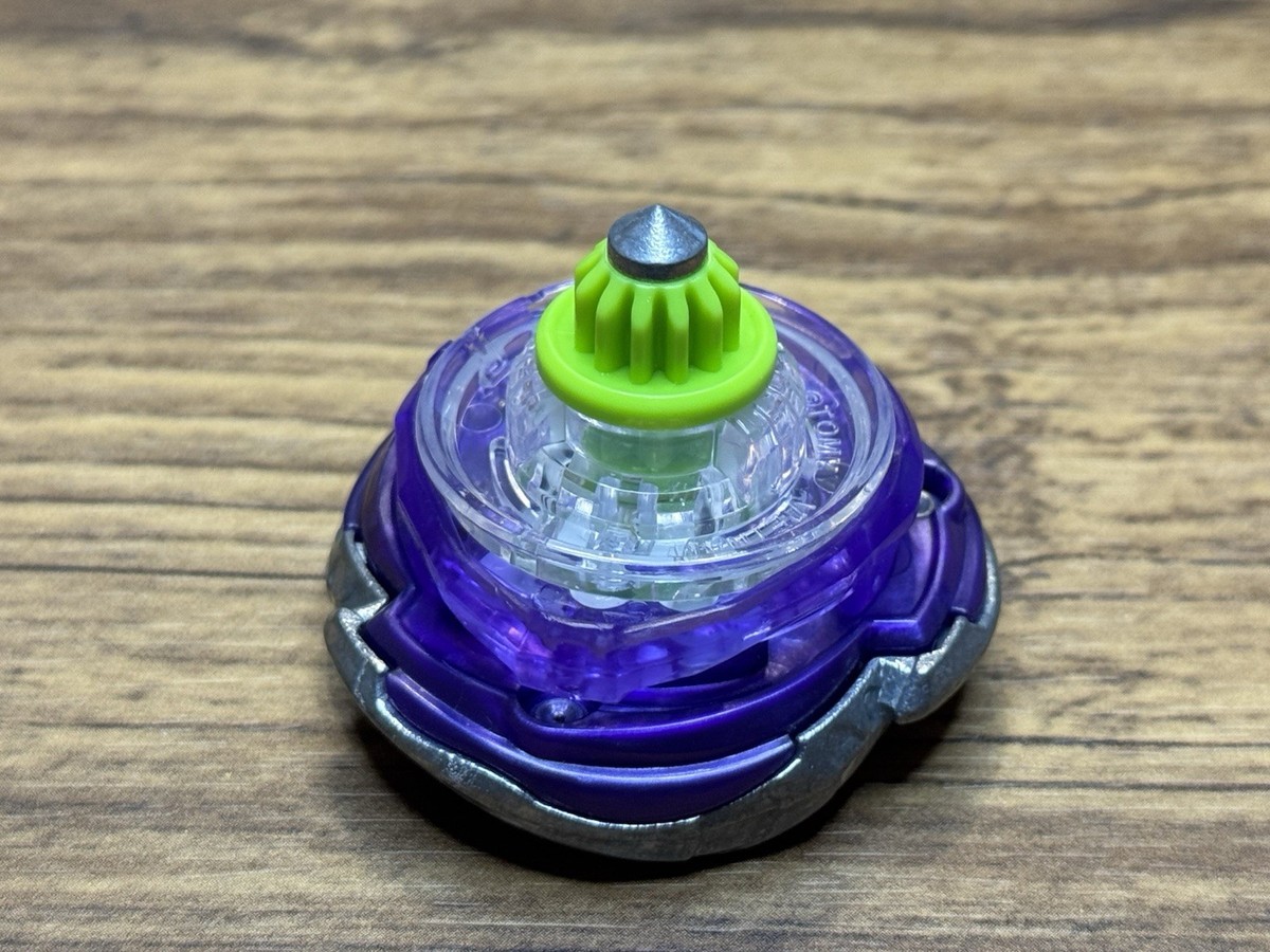 Takara Tomy Beyblade X | UX-05 01: Shinobi Shadow 1-80MN - USED
