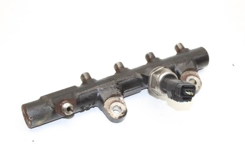 MERCEDES-BENZ B W246, W242 Kraftstoffzuführung 175210651R 1.50 Diesel 25413060