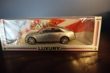 Luxury NIB 2011 Cadillac CTS SPORT SEDAN 1:43 Die Cast SILVER METALLIC #100877