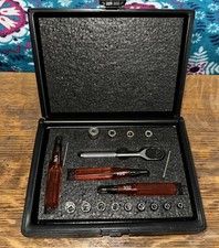 BROWN AVIATION BAT-HKHND INSTALLATION & REMOVAL KIT AIRCRAFT BATTERY TOOL SET BROWN AVIATION BAT-HKHND INSTALLATION & REMOVAL KIT AIRCRAFT BATTERY TOOL SET