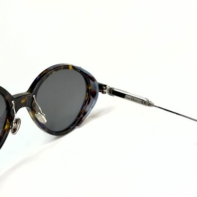 CHRISTIAN DIOR UMBRAGE Havana Green Mirrored Foliage Round  display picture 1