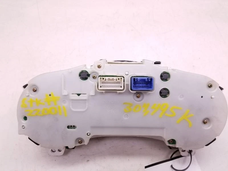 00-02 丰田 CELICA GT 仅限速度计簇  — 第 3/4 张图片