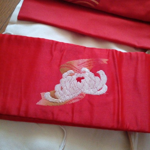 Obi 38 Winter-Made Obi, Red Thread On Background, Gold Thread, White Chrysanthem - Picture 5 of 10