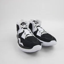 Nike Kyrie Basketball Shoe Men's Black/White New without Box