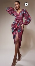 pretty little thing dress size 4