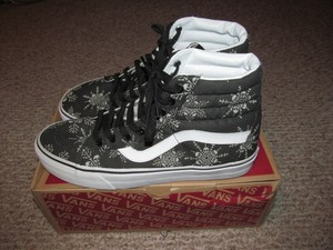 mens skull vans