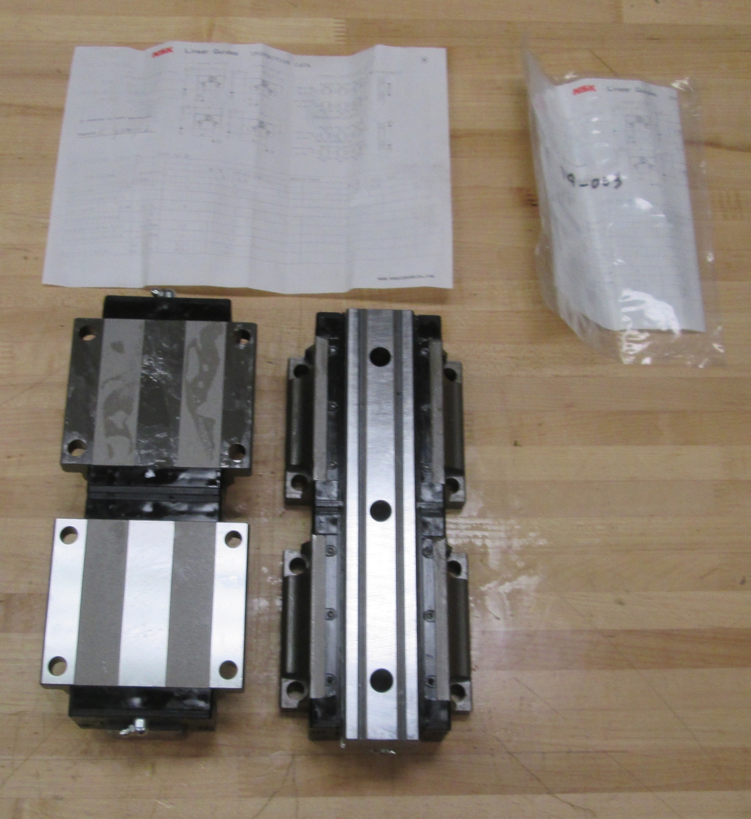 (4) NSK LINEAR BEARING CARTRIDGES,BLOCKS P/N LY450280FLC2B01P54 NEW
