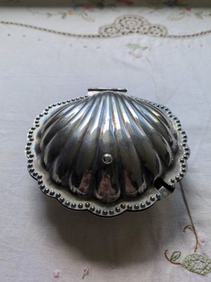 Vintage Leonard Silver Plated Hinged Clam Shell Caviar/Butter Dish, Hong Kong