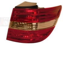 Hartsant Rückleuchte rechts außen rot/weiß für Mercedes W 245 05-08