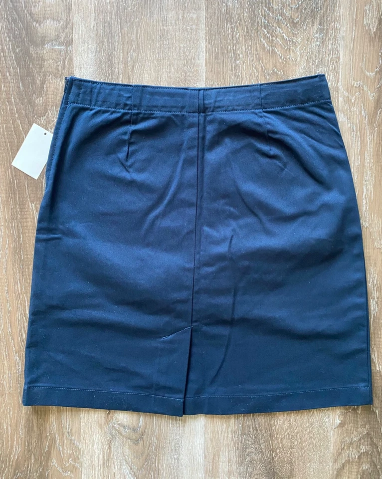 LANDS' END ~ 全新 ~ 女孩校服 Chino Skort ~ 女孩尺寸 12 ~ 海军蓝 ~ 全新带标签 — 第 2/4 张图片