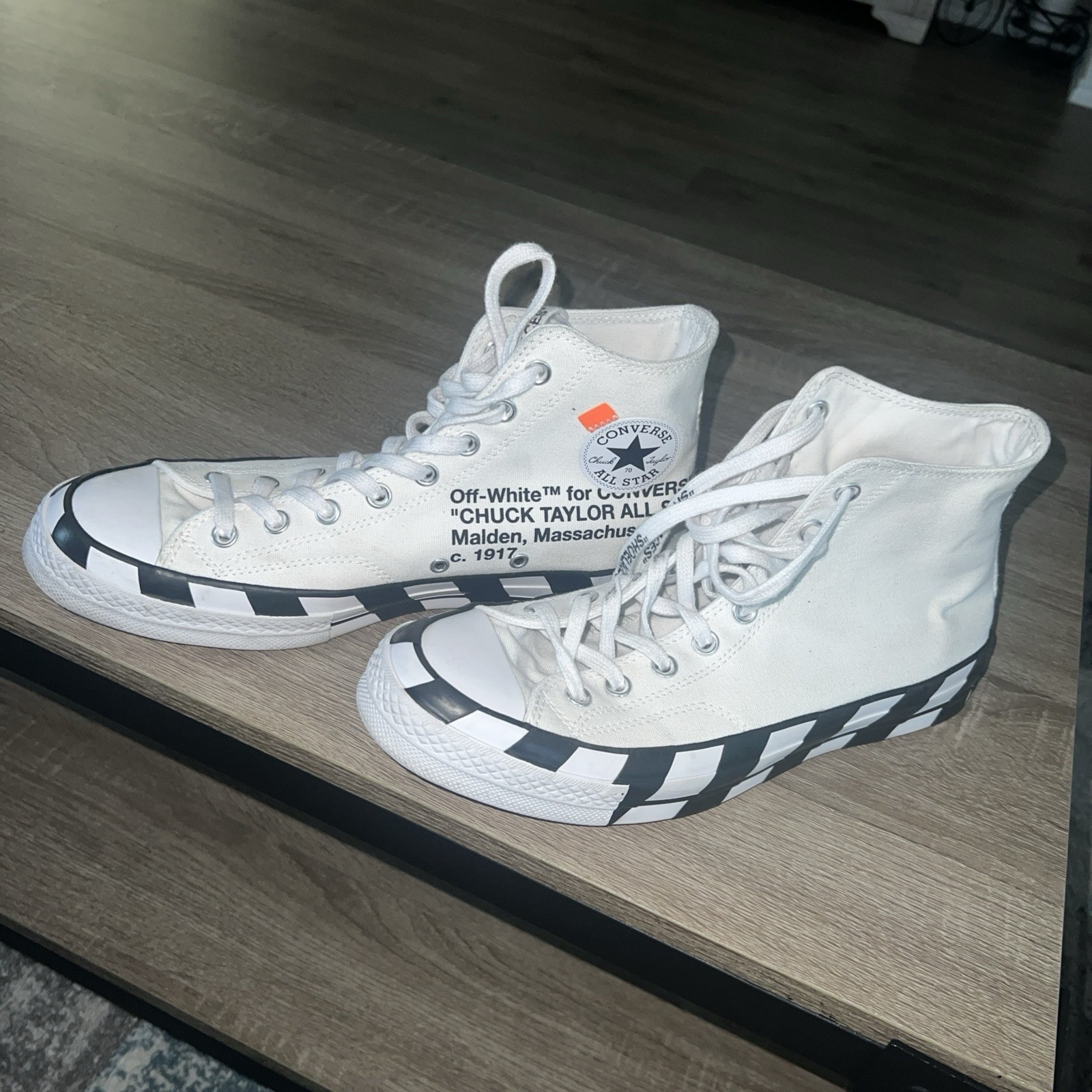 Converse Chuck 70 Off-White, Uk Size 10 (No Box) great condition