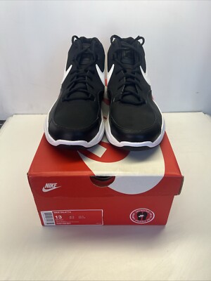 Nike Dilatta Black / White 