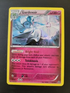 Pokemon TCG Card 2015 Ancient Origins - Gardevoir 54/98 Holo