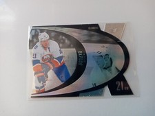 2014-15 Spx Kyle Okposo Retro #19 New York Islanders