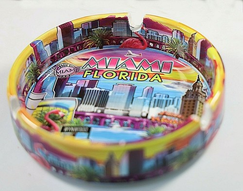 Miami Florida Scene Ceramic Ashtray 5" - Picture 2 of 2