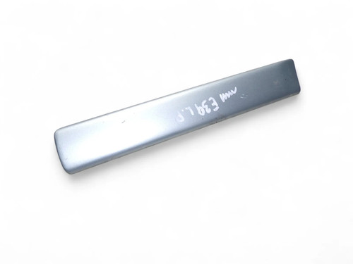 BMW 5 E39 Kotflügelzierleiste vorne rechts 7004022 2.20 Petrol 125kw 31797658