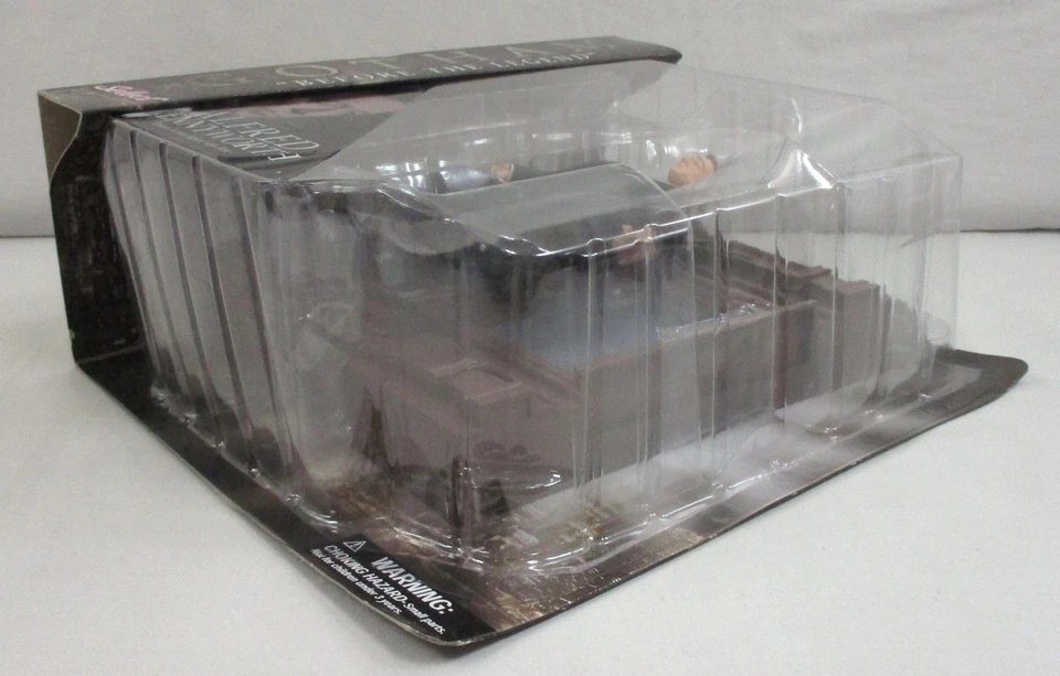 Figura Gotham ALFRED PENNYWORTH Deluxe 7" con diorama MOC Diamond Select Batman Foto 4 de 4